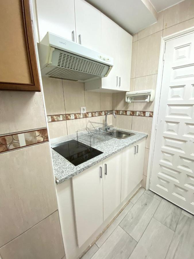 Studio Avec Piscine Et Parking Росас Экстерьер фото
